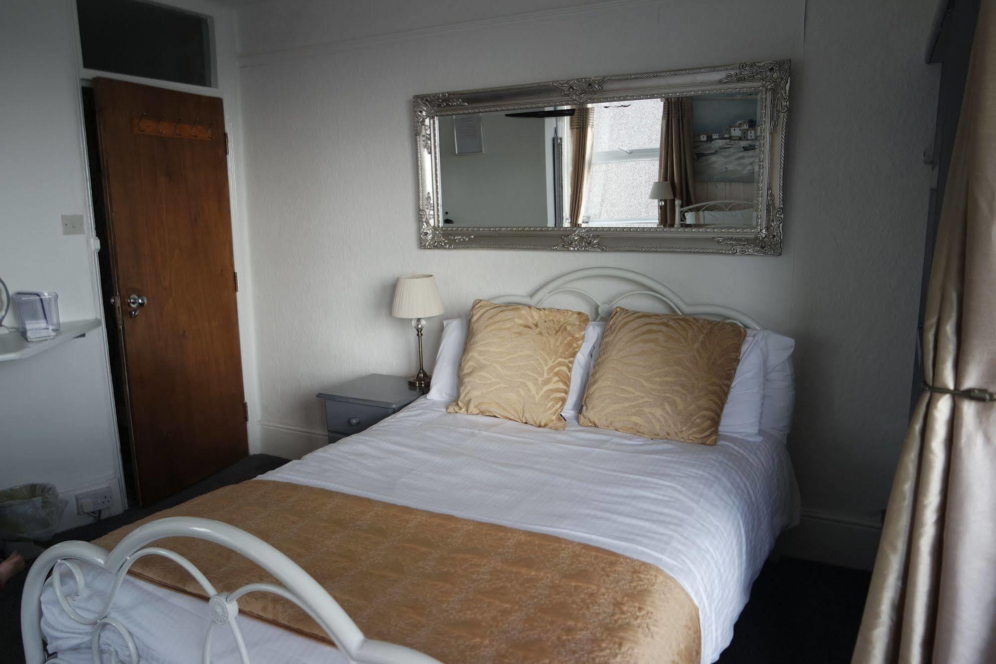 Duporth Guest House Penzance Esterno foto